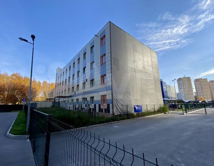 В продаже помещение по 1 линии S2403.5 м²