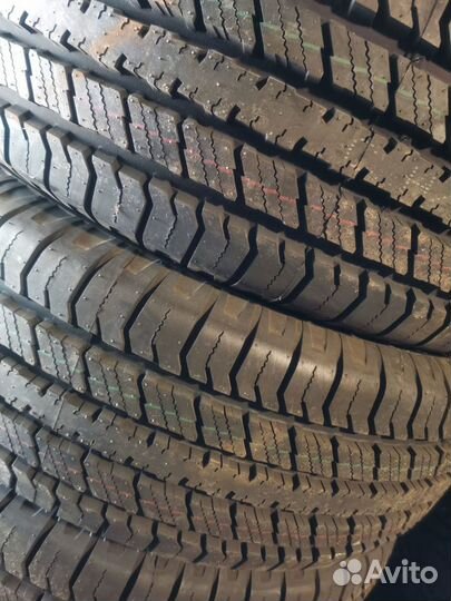 Hankook Dynapro HP2 RA33 245/70 R16