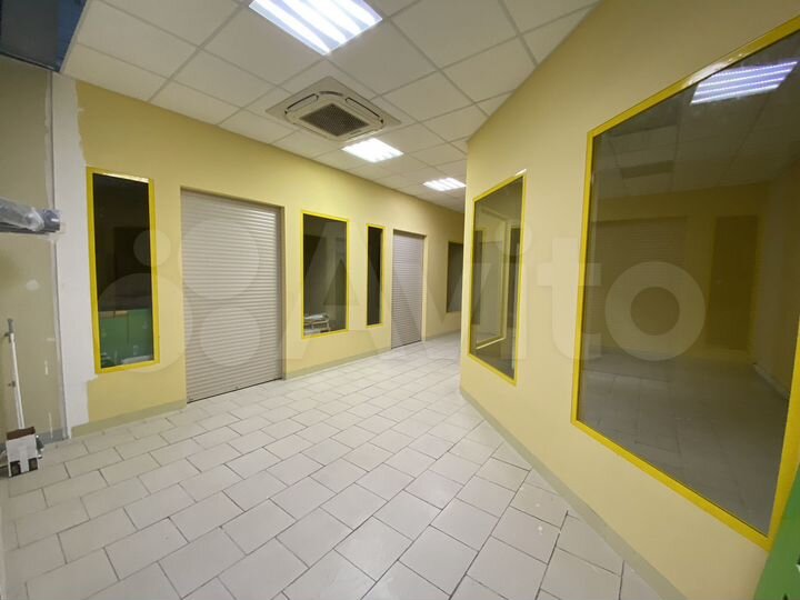 Торговая площадь, 65 м²