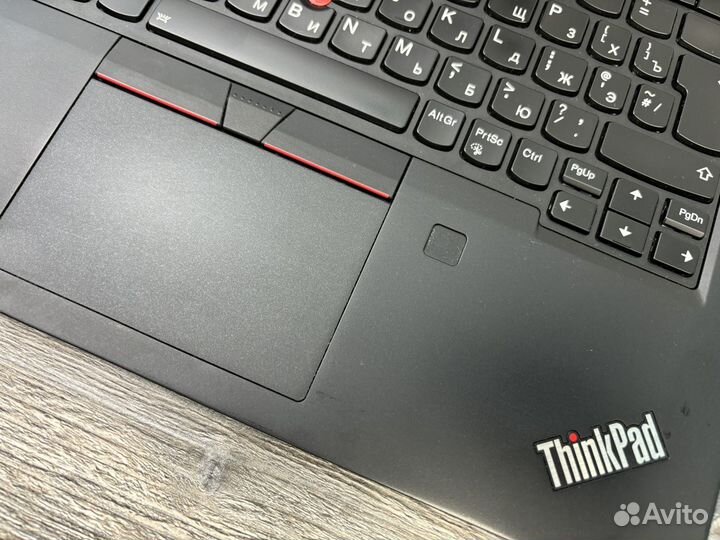 Lenovo ThinkPad X390 сенсорный