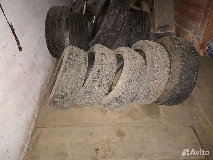 Bridgestone Blizzak DM-V1 185/60 R15 24G