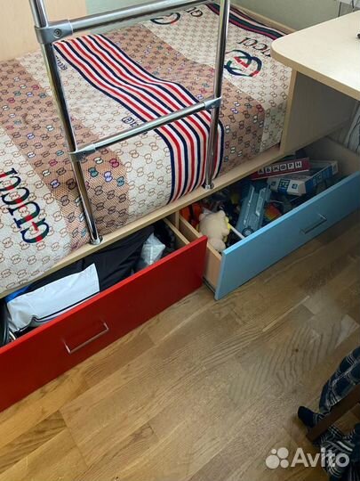 Детский спальный гарнитур бу