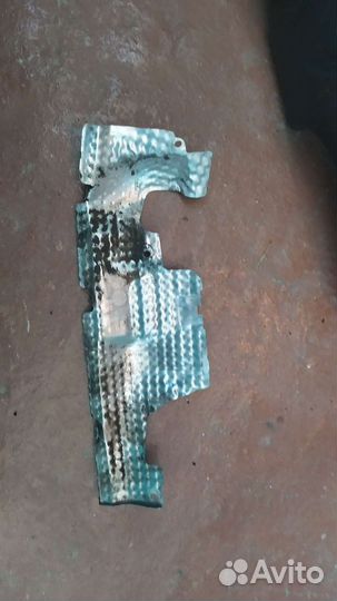 Продам экран тепловой VAG