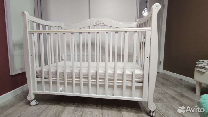 Кроватка для новорожденных белая приставная