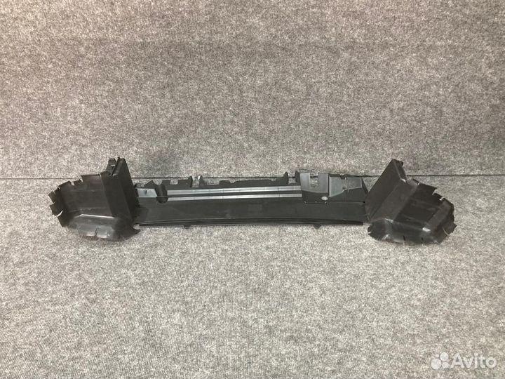 Дефлектор воздуховод радиатора Мерседес W 212