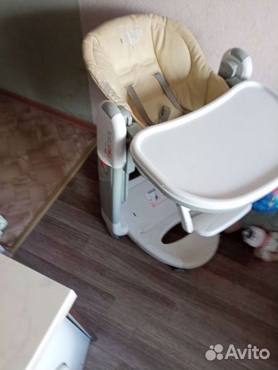 Стул для кормления