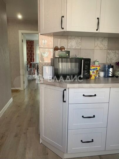 3-к. квартира, 60 м², 3/5 эт.