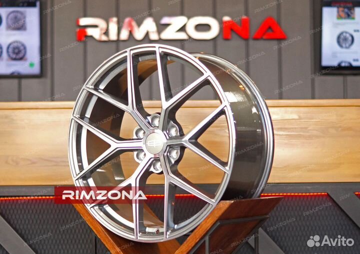 Кованые диски R22 Линкольн