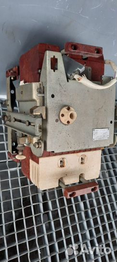 Автоматический выключатель А3794Б У3 630А