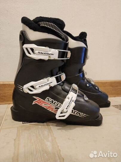 Горнолыжные ботинки детские 22 Salomon