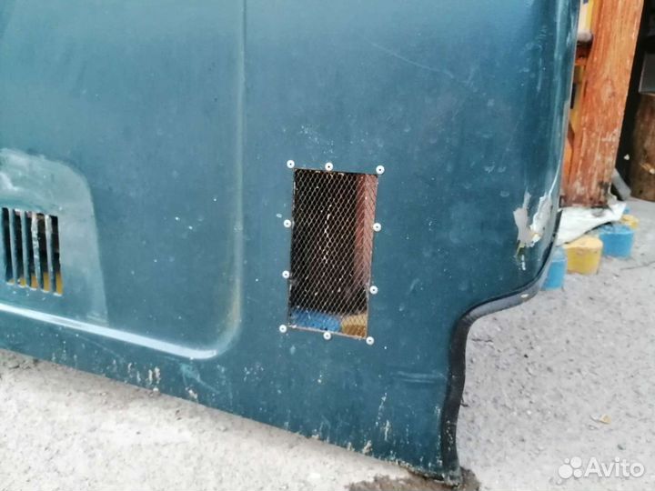 Продам капот от ваз 21213 с вырезом под шноркель и