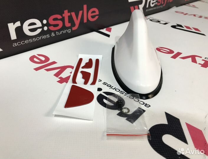 Антенна плавник на крышу Honda