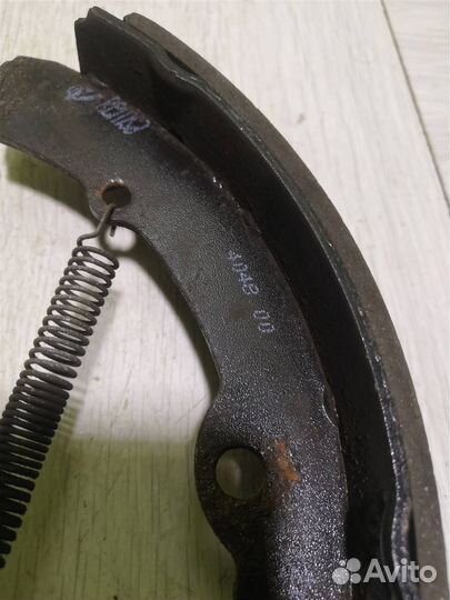 Колодки тормозные задние барабанные к-кт VW Passa