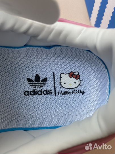 Кроссовки adidas samba hello kitty