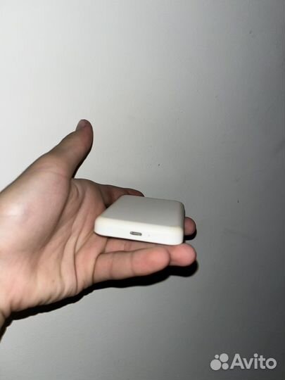 Павер банк айфона