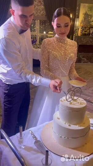 Ведущая(Тамада) + Музыка + Мужской и Женский вокал