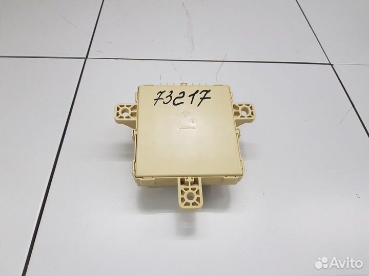 Блок предохранителей (Genesis G80 I)