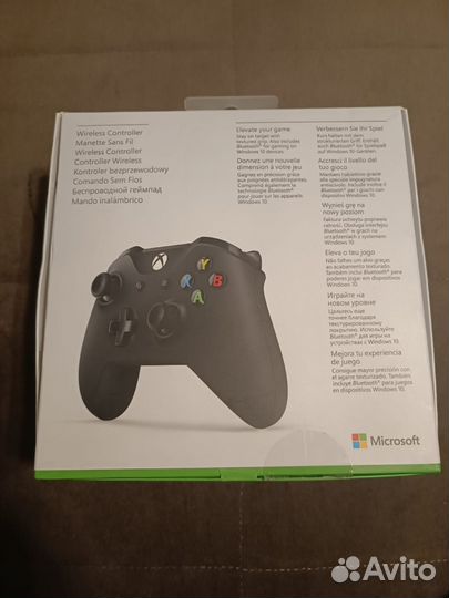 Геймпад для Xbox One Microsoft черный (6CL-00002)