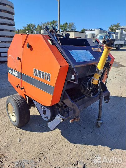 Пресс-подборщик Kubota Mini 800, 2015