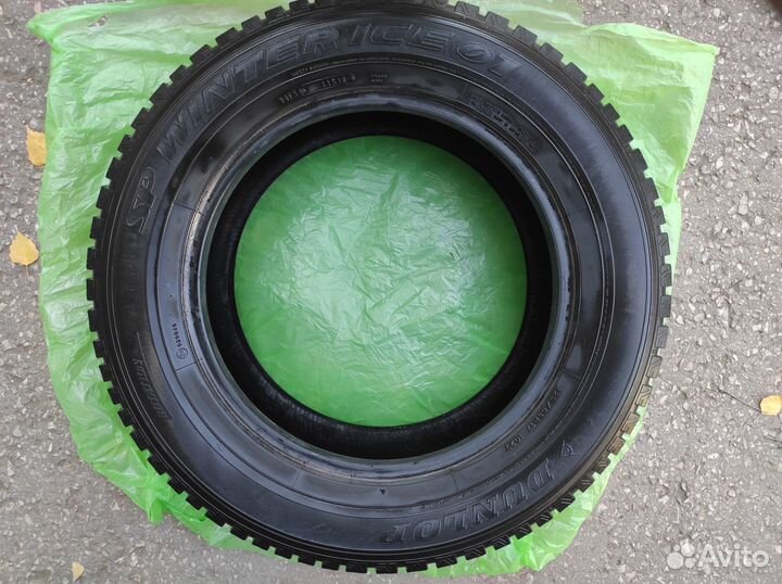 Dunlop SP Winter Ice 01 225/65 R17 102T