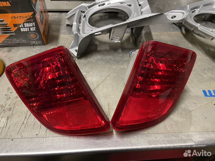 Катафоты,ходовые огни заднего бампера lc200 07-14