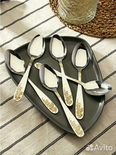 Набор столовых приборов