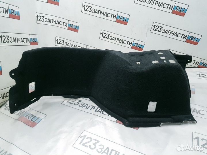 Обшивка багажника нижняя левая Toyota Harrier