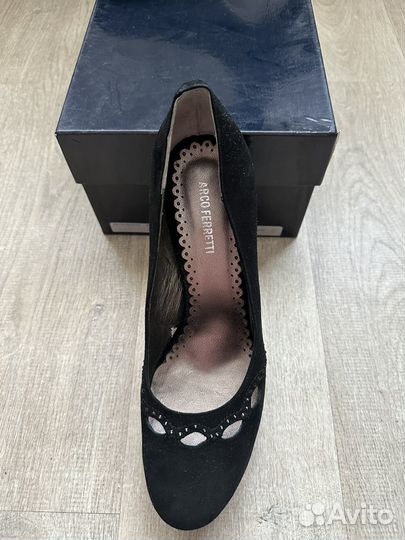 Туфли женские 40 размер