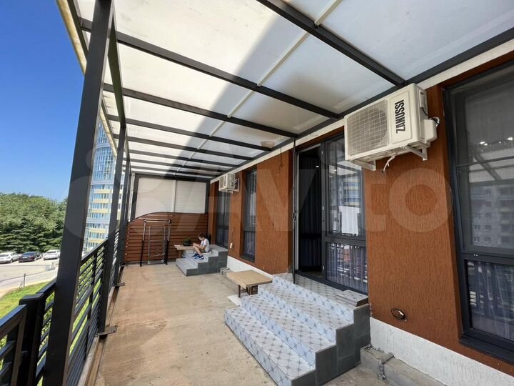 1-к. квартира, 55 м², 1/3 эт.