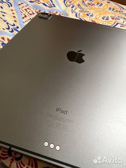 iPad pro 12.9 2020 256