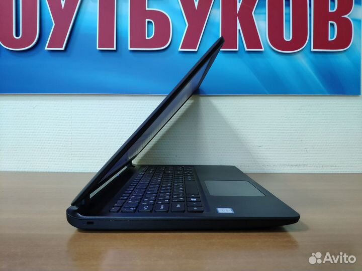 Ноутбук Acer / core i3 / ssd / как новый