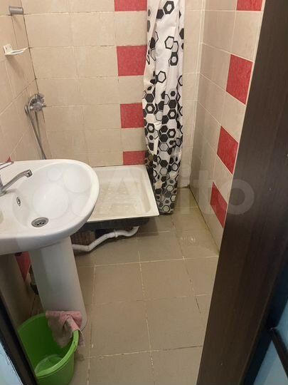 Комната 18 м² в 2-к., 2/3 эт.