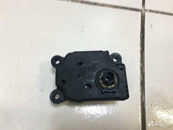 Сервопривод заслонок печки Opel Vectra C