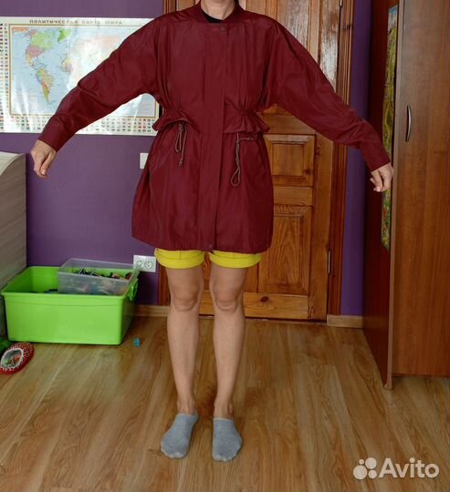 Парка ветровка новая