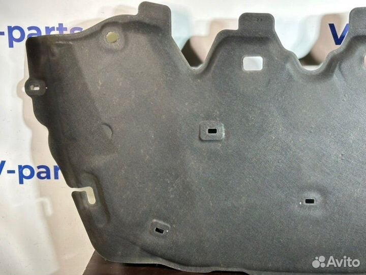 Шумоизоляция капота Volvo V40 2015