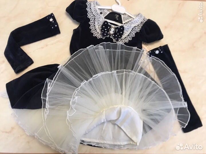 Школьная форма для девочки-первоклашки