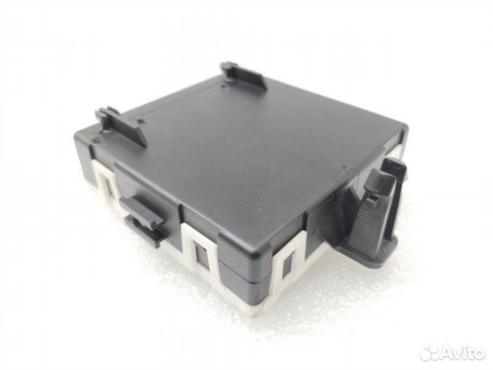 Блок управления двери задний левый Mercedes-Benz