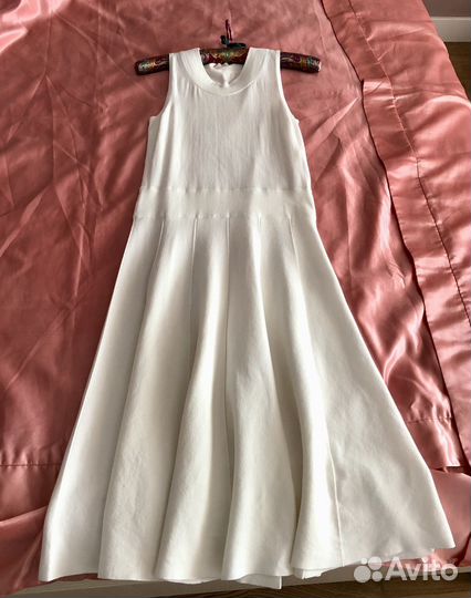 Трикотажное платье Zara белое