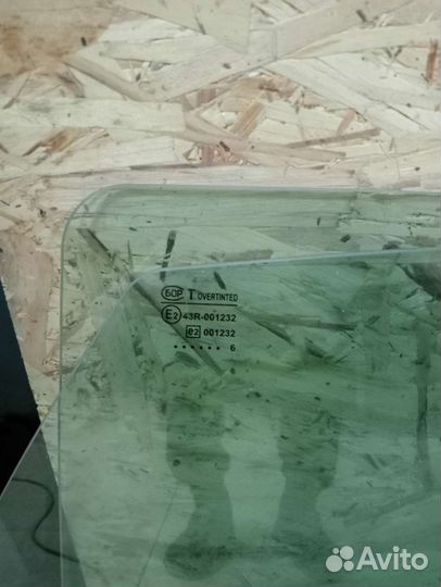 Стекло LADA granta