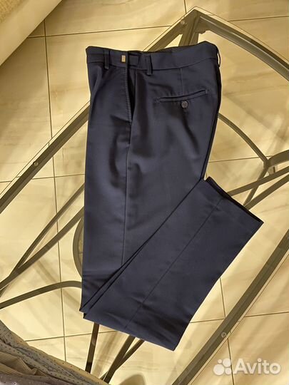 4 рубашки и брюки Gulliver