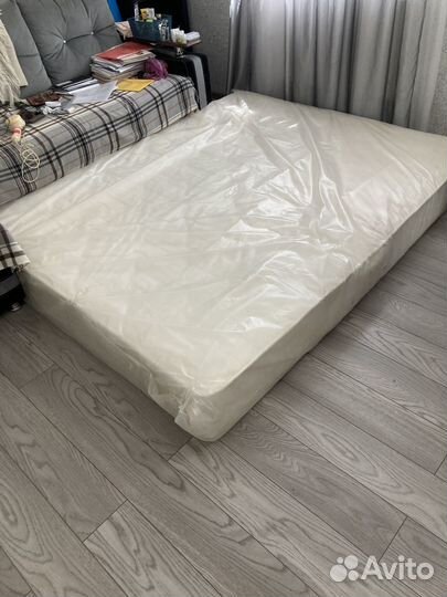 Матрас 160х200 бу