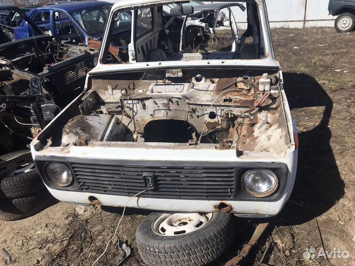 Нива 21214 кузов без документов цвет белый