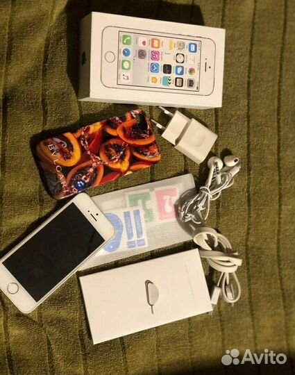 iPhone 5S, 16 ГБ