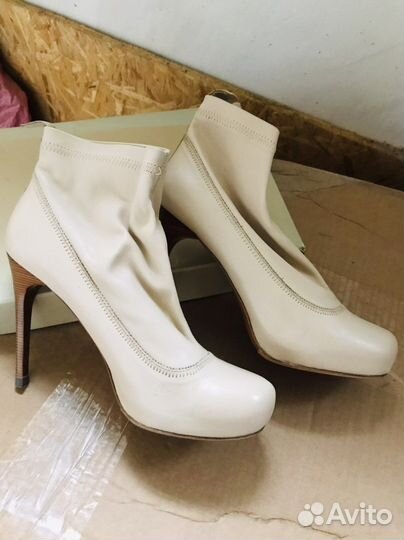 Полуботинки женские