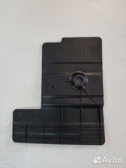 Брызговик передний левый ix35