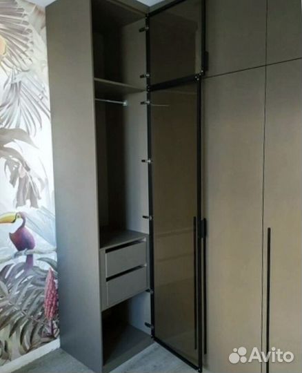 Шкаф в студию