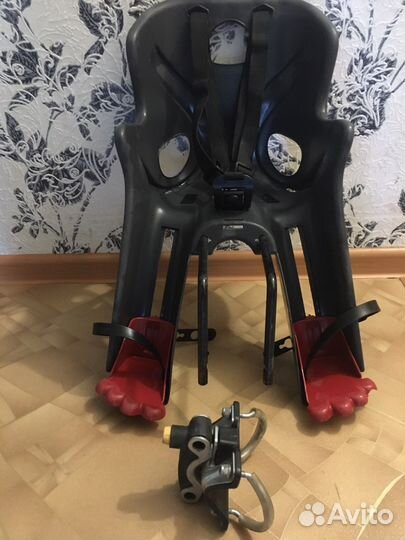 Детское кресло на велосипед