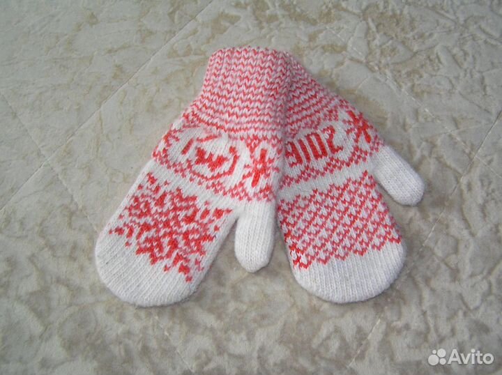 Варежки шерсть новые