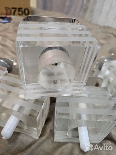 Точечные светильники бу