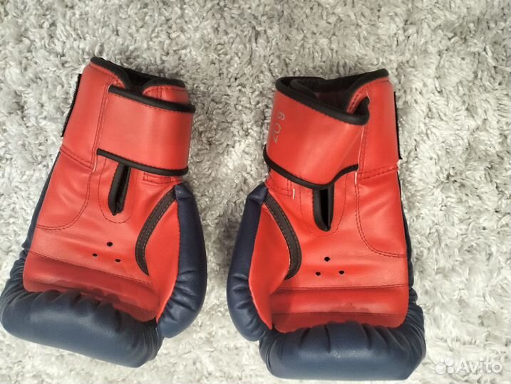 Боксерские перчатки 6 oz